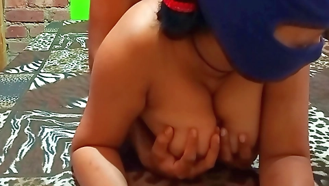 Bhabhi ki chut ki piyari si chudai kya bhabhi bichhara chudai video