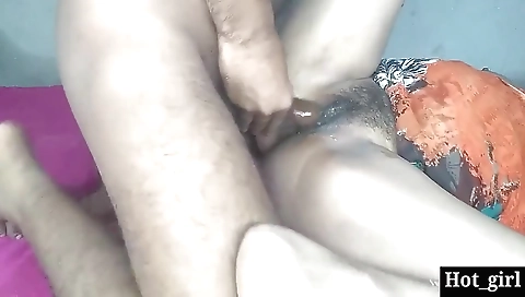 Amateur ebony hairy indian girl gets her hairy pussy pounded