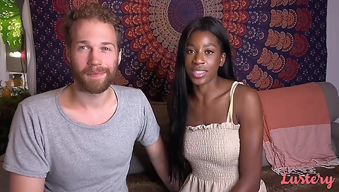 Ebony teen 18+ gets cumshot in amateur cunnilingus vid