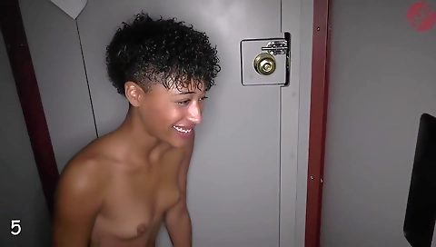 Amateur interracial threesome with black and brunette