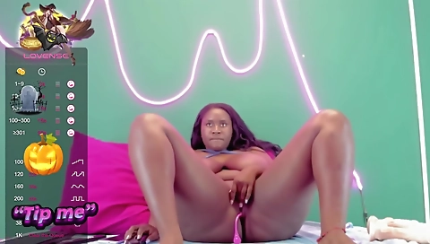 Ebony chick with big boobs is showing off her body on webcam