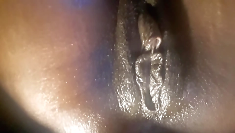 Amateur ebony girl with a fat pussy enjoying a hot fuck