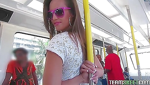 Kelsi Monroe In Bayside Booty Adventure
