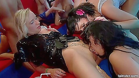 Kitty Saliery, Cindy Dollar And Kristy Lust - Extreme Speed Dating 2 - Cam 1