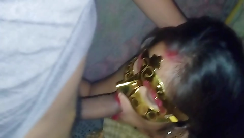 Brunette bhabi ko keda got into the indian village and started to blow