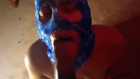 Small tits ebony chick has a great time sucking a cock